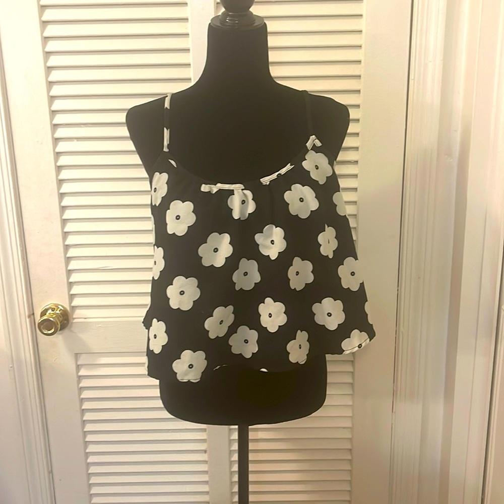 Rue 21 top